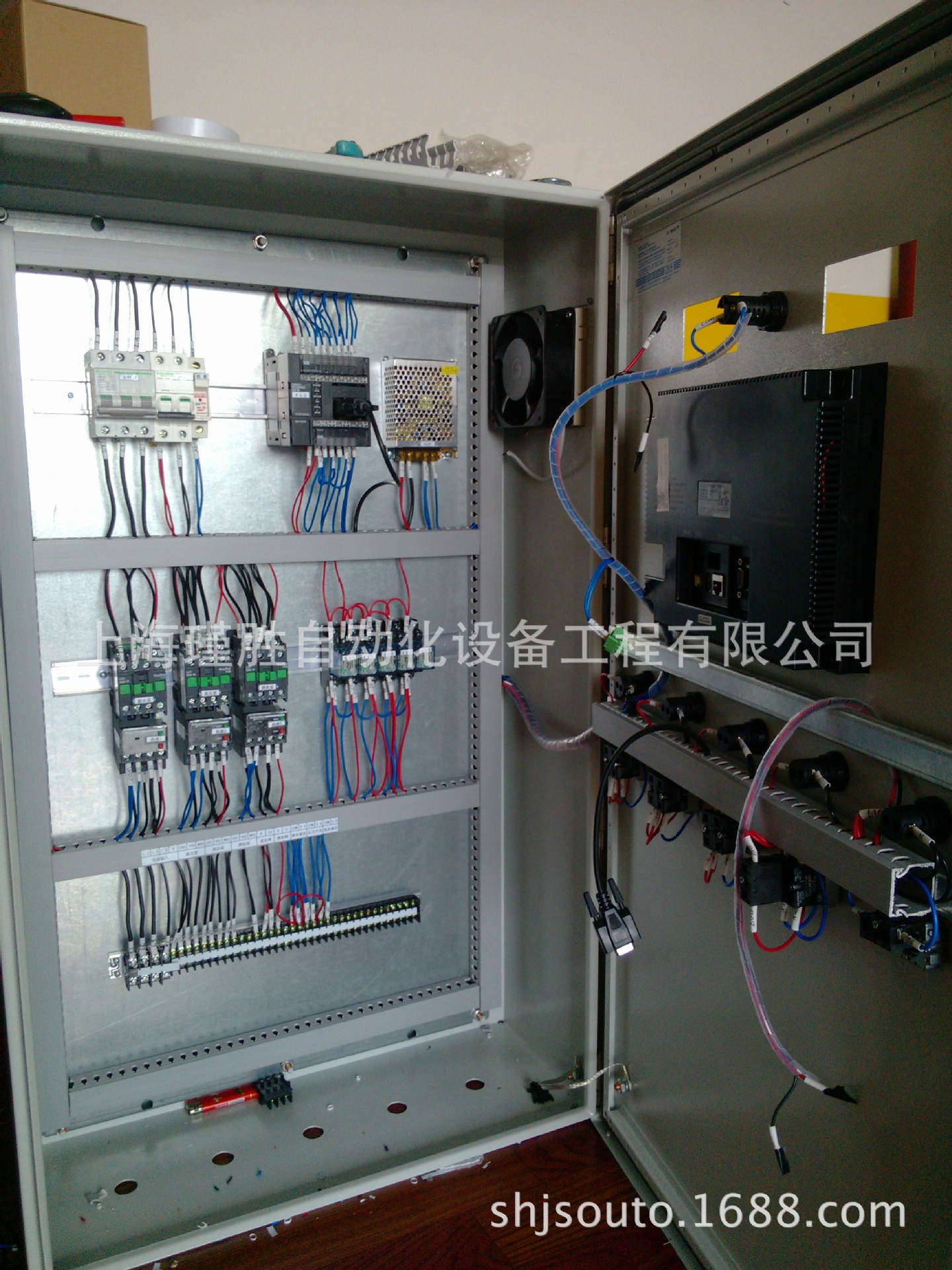装箱机成套控制柜,输送线成套控制柜,纯水机成套控制柜 - 装箱机成套控制柜,输送线成套控制柜,纯水机成套控制柜厂家 - 装箱机成套控制柜,输送线成套控制柜,纯水机成套控制柜价格 - 上海瑾胜自动化设备工程 - 